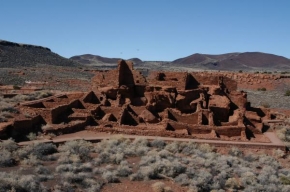 Architektura a památky - Stare indianske obydli USA