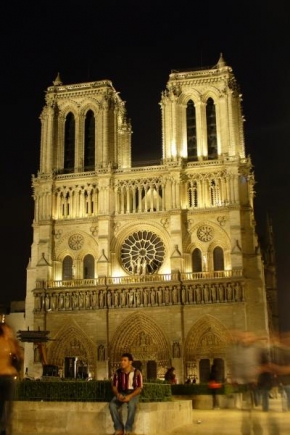 Po setmění - Notre Dame