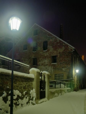 Po setmění - Stará fabrika