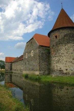 Jirka Mikšík - Vodní hrad