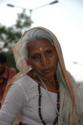 Úlovky z dovolené - Žena v Indii