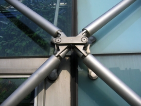 Detail v architektuře - Ondřejský kříž