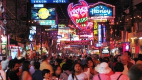 Dlouhé noci a život po setmění - Noční život v Thajsku
