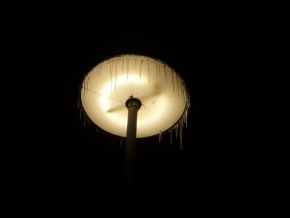 Dlouhé noci a život po setmění - Lampa