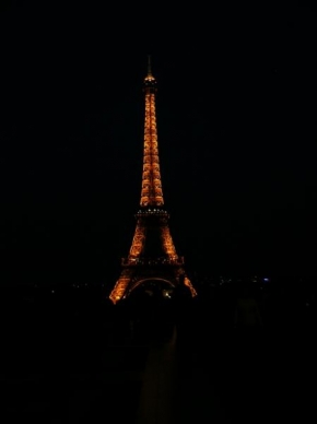 Dlouhé noci a život po setmění - Paříž po setmění