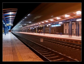 Dlouhé noci a život po setmění - Hlavní nádraží