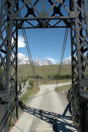 Fotograf roku v přírodě 2010 - Most do Torres del Paine