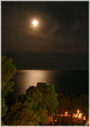 Lubomír Sochr - Noční výhled z ostrova
