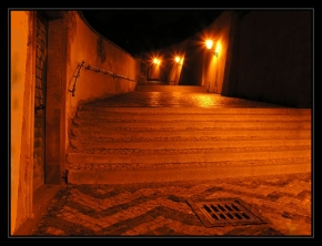 Večer a noc ve fotografii - Staré zámecké schody