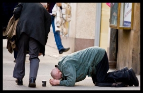 Na ulici - Rich man and Beggar