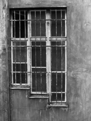 Eva Veselá - Smutné okno