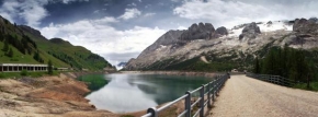 Krajina posedlá vodou - Lago di Fedaia