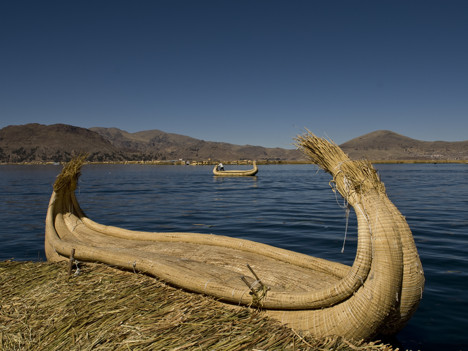 Plovoucí ostrovy, Jezero Titicaca, Peru 02