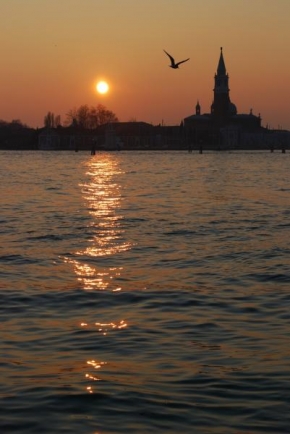 Slunce je veliký básník! - Podvečer v Benátkach