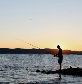 Vit Holub - Večerní rybolov