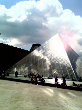 Ukaž kde jsi byl? - Louvre