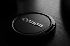 Černá nebo bílá? - Canon