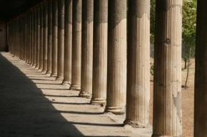 Fotograf roku na cestách 2011 - Pompejská symetria