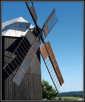 Fotograf roku na cestách 2011 - Větrný mlýn u Löbau 2
