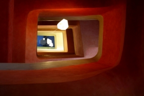 Interiér - Průhled schodištěm