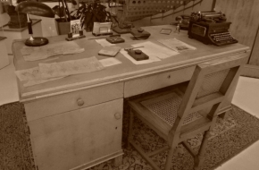 Interiér - Stůl našich dědečků