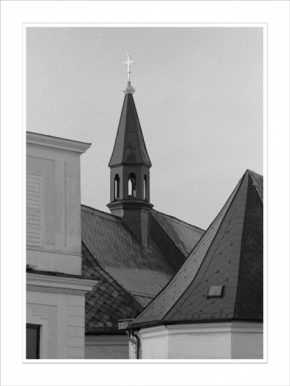 Černobílá fotografie - Fragmenty města ll