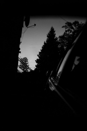 Černobílá fotografie - V ulici
