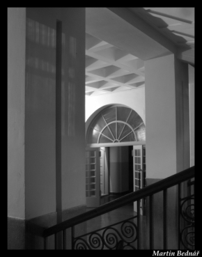 Černobílá fotografie - Černobílá architektura