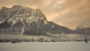 Fotograf roku na cestách 2012 - svítání v Garmischi