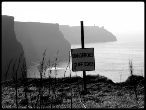 Černobílá fotografie - Cliffs of Moher