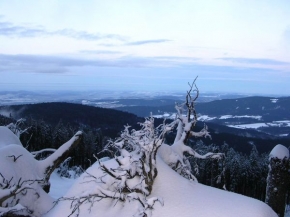 Zimní podvečer - Výhled z vrchu Ostrý II.