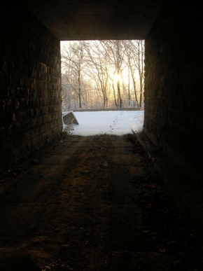 Zimní podvečer - Na konci tunelu