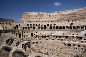 Andrea Němcová - Koloseum