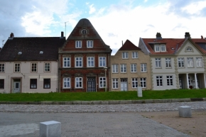 Architektura všech časů - Malebné domky v městečku Glückstadt