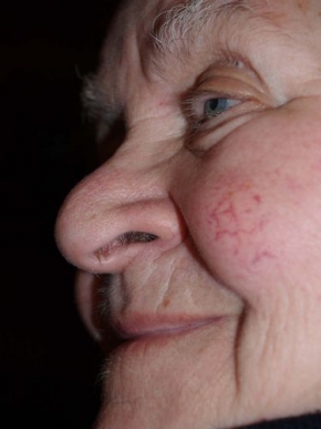Tvář mého nejbližšího - Babička