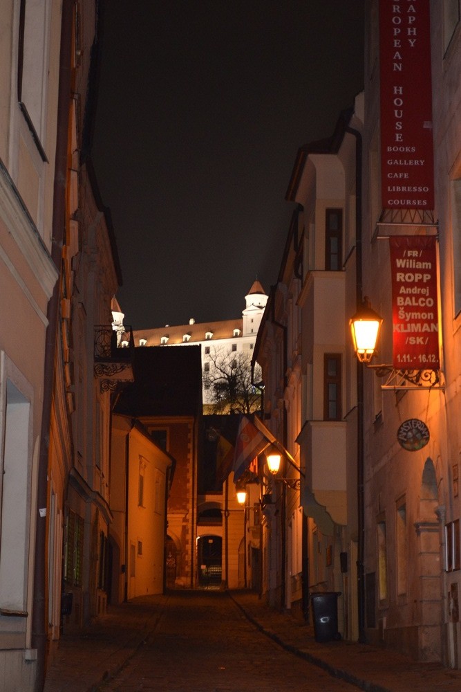 Noční život ve městě Bratislava