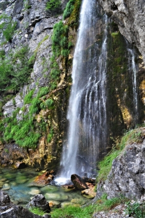 Fotograf roku v přírodě 2013 - Albánský vodopád