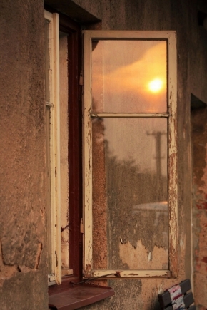 Z mého domova - Fotograf roku - Junior - VI.kolo - V okně