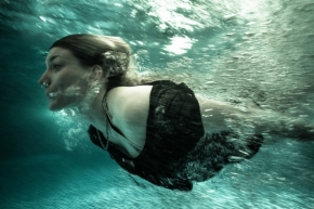 Krása rychlosti a pohybu - Fotograf roku - Kreativita - X.kolo - Skok do vody