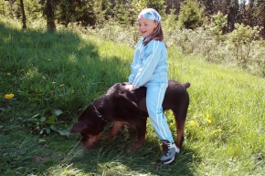 Lucie Stránská - Niki jede na psovi