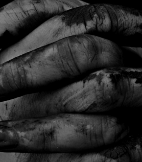 Černobílý svět - prsty