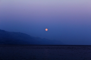 Kouzla přítmí a soumraků - red moon