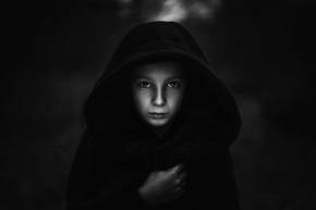 Černobílý svět - Fotograf roku - Top 20 - V.kolo - Lux in tenebris