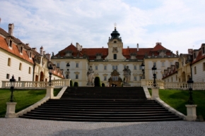 Historické objekty - Schody do zámku.