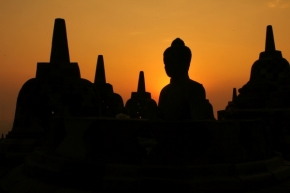 Kouzla přítmí a soumraků - Buddha