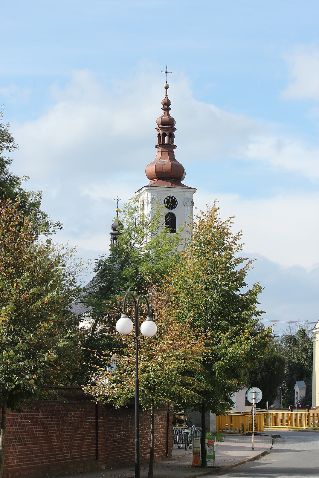 Paskovský kostel