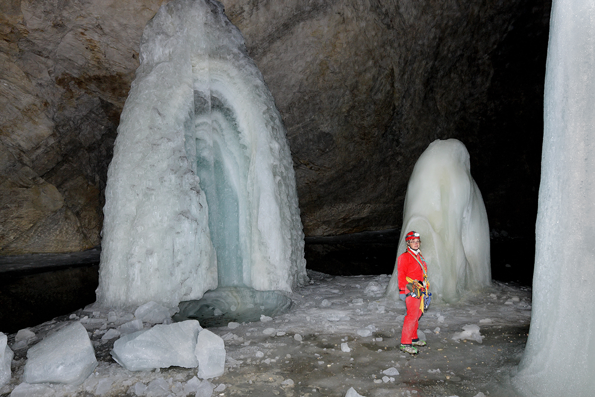 Eishöhle, Totesgebirge inter