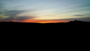 Krajina stínů a hvězd - Oranžové panorama