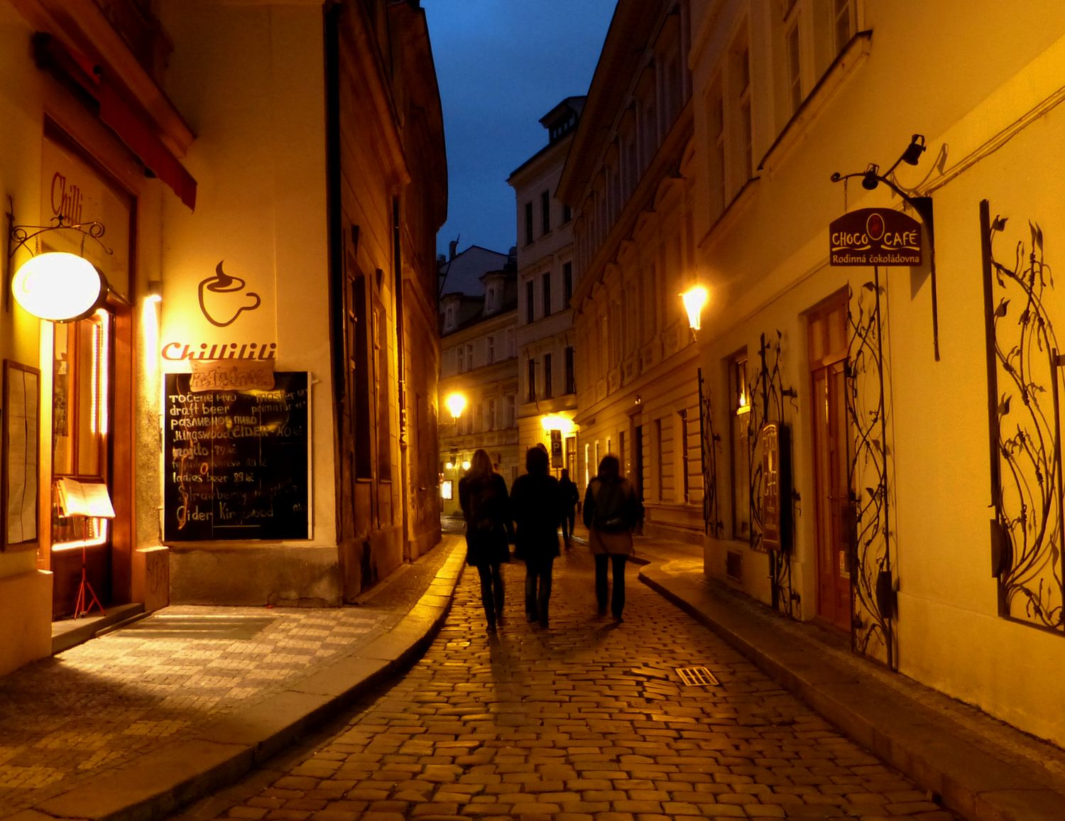 uličkami Prahy II