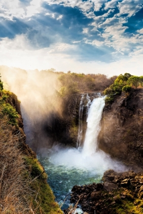 Divoká příroda - Západ slunce na Victoria Falls, Zimbabwe